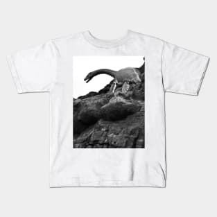 Plesiosaurus Sculpture. Vladivostok Oceanarium Kids T-Shirt